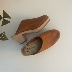 lotta’s clogs